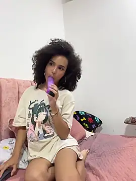 Snapshot of mainyummi chatting on 03-05-26, 02:07 mainyummi online show from 03-05-26, 02:07