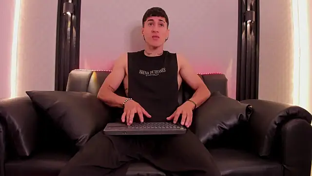 Dark Valentino  online show from 07-27-26, 01:07