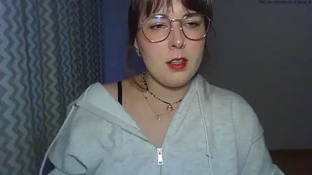 ClaraHard online show from 05-11-26, 05:32