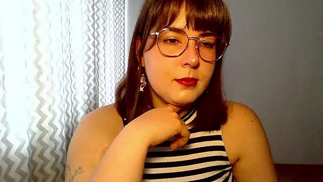 ClaraHard online show from 07-07-26, 08:40