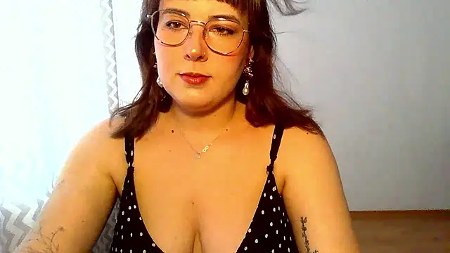 ClaraHard online show from 07-18-26, 08:40