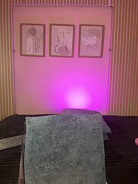 Ashley cooper3 online show from 03-17-26, 10:13