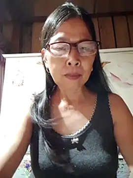 Snapshot of Sky-rain98 chatting on 05-16-26, 01:32 Sky-rain98 online show from 05-16-26, 01:32