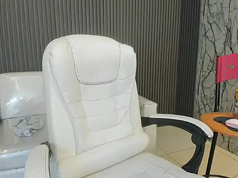 Snapshot of taylor_bigdick18 chatting on 03-06-26, 12:18 taylor bigdick18 online show from 03-06-26, 12:18