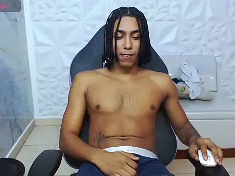 Snapshot of taylor_bigdick18 chatting on 03-11-26, 12:27 taylor bigdick18 online show from 03-11-26, 12:27