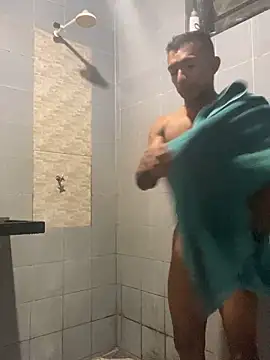 Snapshot of DiMadeira17dota chatting on 03-23-26, 03:54 DiMadeira17dota online show from 03-23-26, 03:54