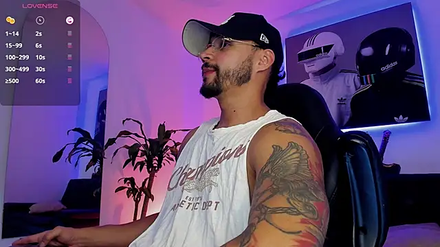 NikoHank  online show from 06-23-26, 07:39