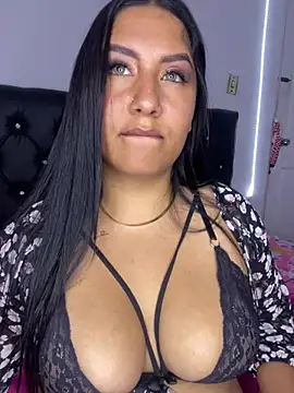 Snapshot of Iam_Ambar chatting on 03-27-26, 05:02 Iam Ambar online show from 03-27-26, 05:02