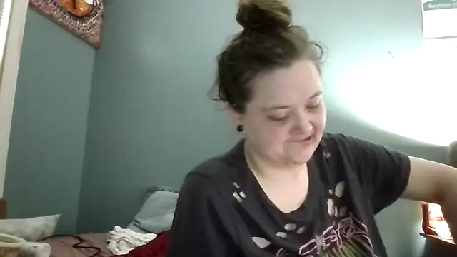 Snapshot of highimmaryjane chatting on 03-07-26, 06:05 highimmaryjane online show from 03-07-26, 06:05