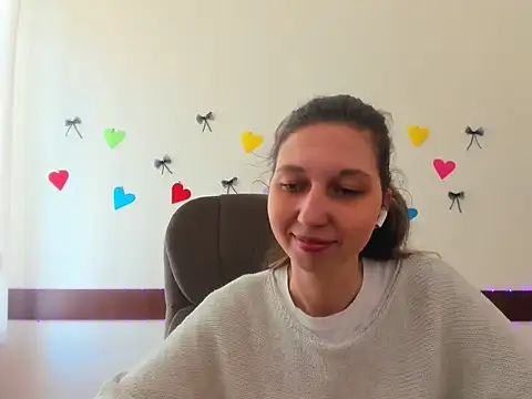 Snapshot of Ellina_Star chatting on 03-11-26, 09:15 Ellina Star online show from 03-11-26, 09:15