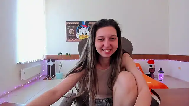 Ellina Star online show from 04-18-26, 08:07