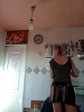 Snapshot of ViktoriaSexi1 chatting on 03-05-26, 05:58 ViktoriaSexi1 online show from 03-05-26, 05:58