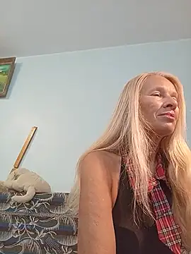 ViktoriaSexi1 online show from 06-10-26, 06:51