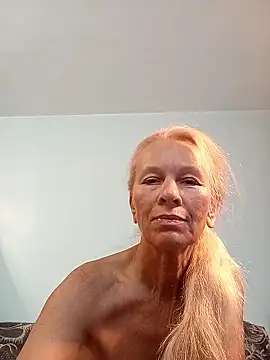 ViktoriaSexi1 online show from 06-13-26, 08:18