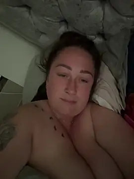 CurvyCatx online show from 04-29-26, 10:52