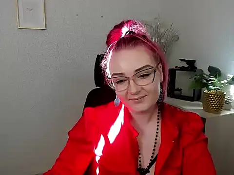 Snapshot of redkissruby chatting on 03-12-26, 01:39 redkissruby online show from 03-12-26, 01:39