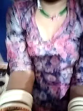 Snapshot of PAYAL_JOSHI99 chatting on 03-04-26, 05:41 PAYAL JOSHI99 online show from 03-04-26, 05:41