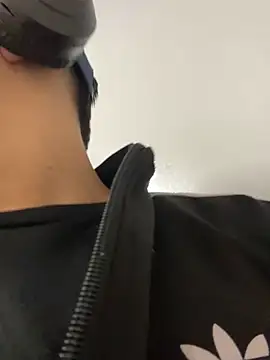 OliverTabordaa online show from 04-30-26, 07:31