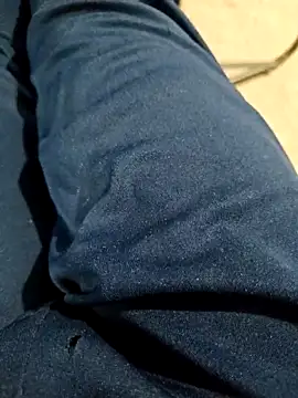 Snapshot of sanju470 chatting on 03-20-26, 02:33 sanju470 online show from 03-20-26, 02:33