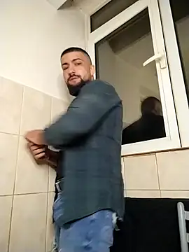 Tommy Porn  online show from 04-10-26, 09:30