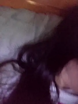 Snapshot of Babycalentona chatting on 05-19-26, 12:27 Babycalentona online show from 05-19-26, 12:27