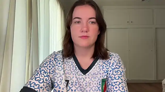 summerxo online show from 06-12-26, 05:56