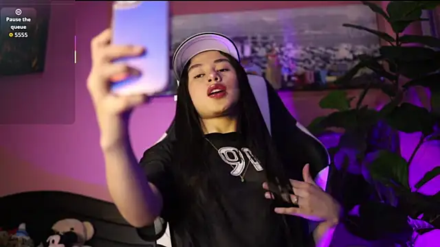 Snapshot of Danaa_Rousee_ chatting on 03-14-26, 08:47 Danaa Rousee online show from 03-14-26, 08:47