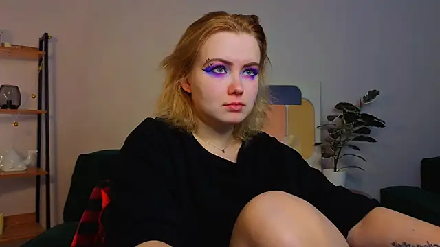 Snapshot of Fiona_Rider chatting on 03-10-26, 10:15 Fiona Rider online show from 03-10-26, 10:15