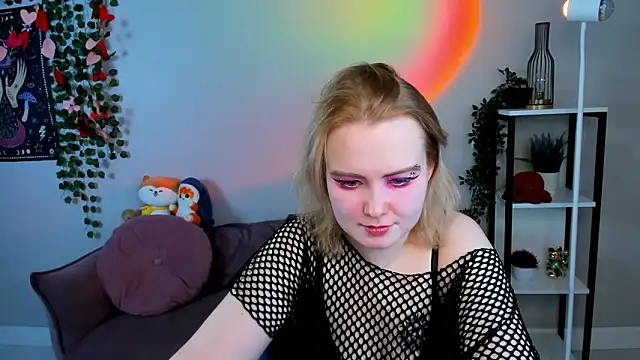 Snapshot of Fiona_Rider chatting on 03-11-26, 11:00 Fiona Rider online show from 03-11-26, 11:00