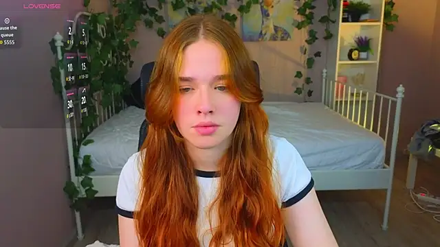 Snapshot of TiffanyVex chatting on 05-28-26, 03:53 TiffanyVex online show from 05-28-26, 03:53