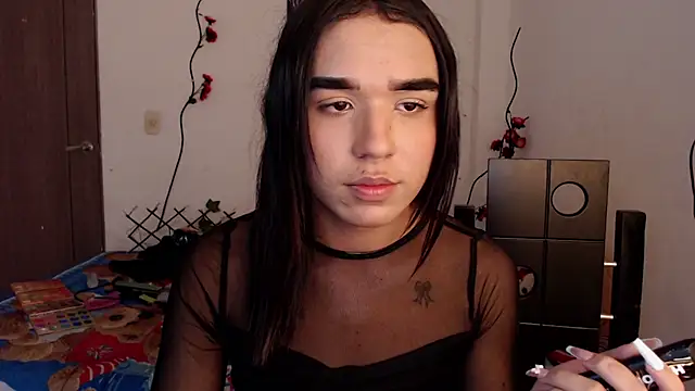 Snapshot of Candyy_doll__ chatting on 05-04-26, 05:03 Candyy doll online show from 05-04-26, 05:03