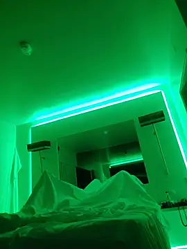 Coupl3chaud online show from 03-14-26, 09:59