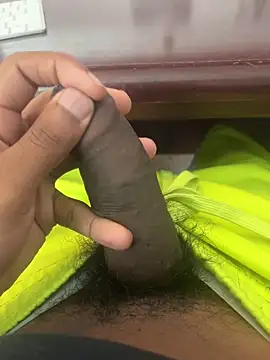 sexcboi69 online show from 03-18-26, 03:37