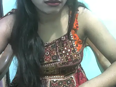 Lovely-Pandey online show from 04-08-26, 07:52