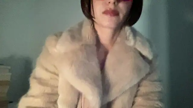 Snapshot of SlowVenomXX chatting on 03-08-26, 03:38 SlowVenomXX online show from 03-08-26, 03:38