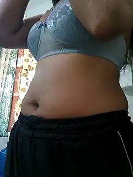 Itz ishu online show from 04-18-26, 03:43