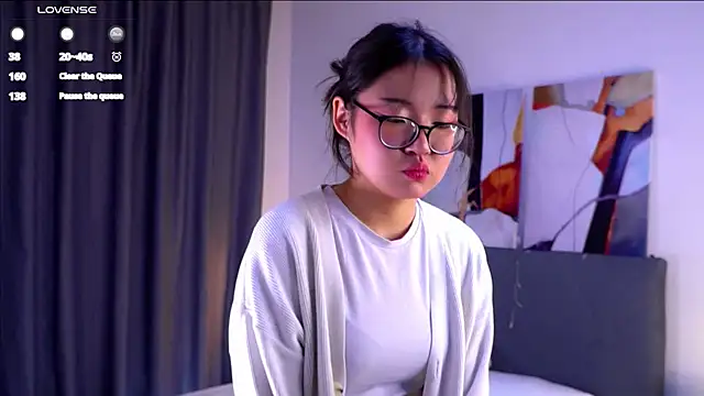 NelleMihalko online show from 04-28-26, 11:15