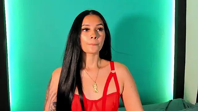 Emma AH online show from 04-25-26, 03:09