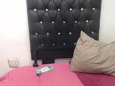 ElegantDesirexx online show from 03-12-26, 05:02