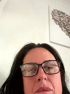 BunnyBallyX online show from 05-16-26, 04:53