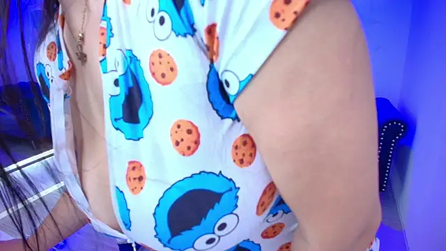 Miia  owens online show from 04-10-26, 11:04