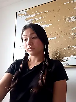 Briahana Drink online show from 04-29-26, 05:30