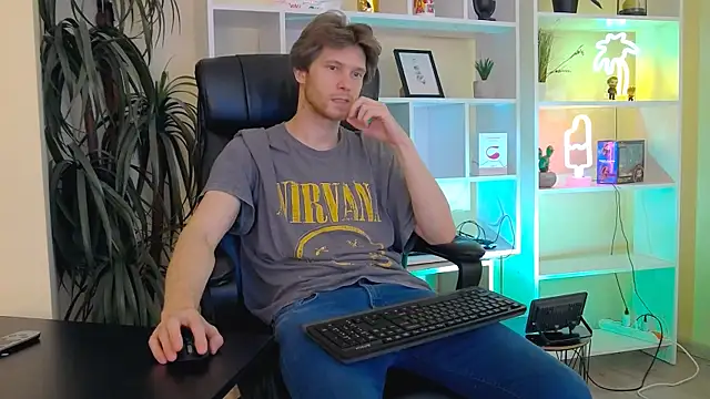 Eddie Baker online show from 07-15-26, 08:36