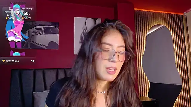 MiiaCullens online show from 05-07-26, 01:38