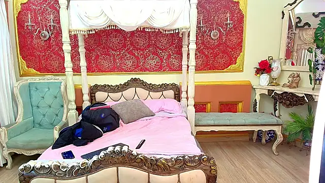 Sienna Dark online show from 04-29-26, 11:14