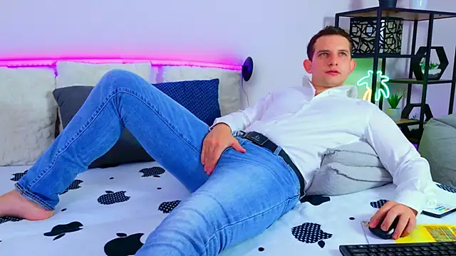 Snapshot of Jimmy_Doss chatting on 03-13-26, 08:54 Jimmy Doss online show from 03-13-26, 08:54