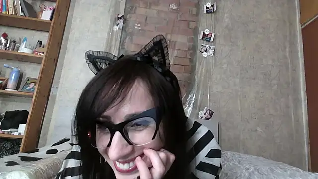 Barbie Rococo online show from 04-24-26, 07:27