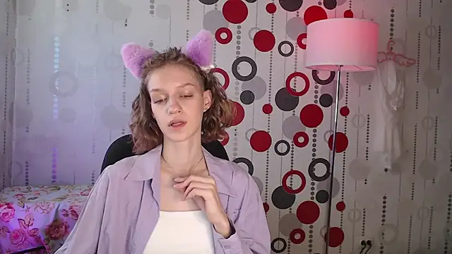 Chrissy Joyful online show from 06-15-26, 04:04