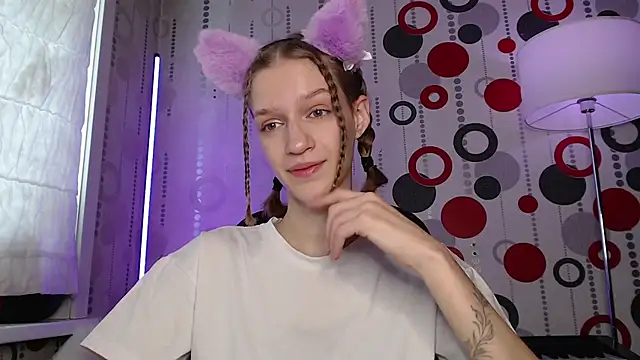 Chrissy Joyful online show from 07-09-26, 04:05