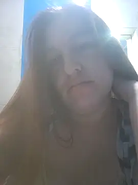 Snapshot of ethelvina chatting on 03-09-26, 03:21 ethelvina online show from 03-09-26, 03:21